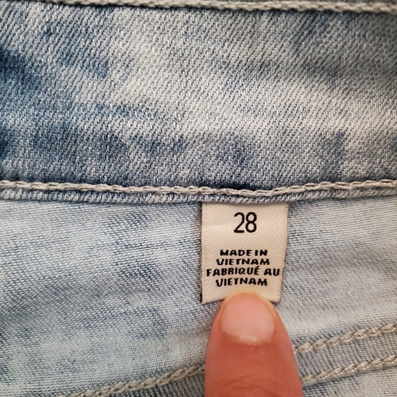 Calvin Klein acid wash shorts size 28 - Picture 5 of 9